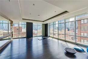 Executive 3Br in Entertainment District