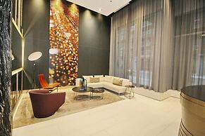 Executive 3Br in Entertainment District