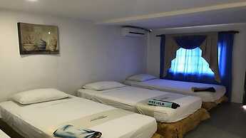 Island House Hotels