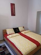 Lilians City Center Studio