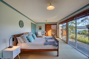 Beach Side Bay Of Fires