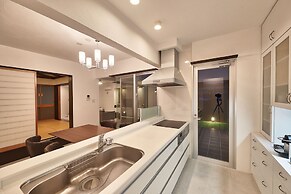 SKY Villa Toyohara
