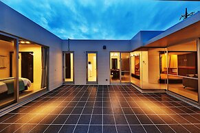 SKY Villa Toyohara