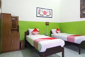 Hotel O Srikandi Hotel