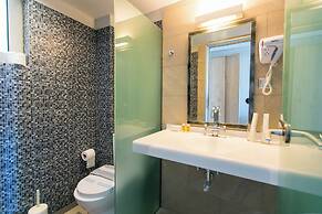 Resol Hotel