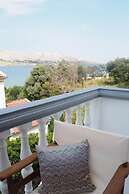Villa Lotus
