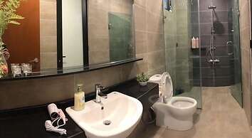 Jasmine's Crib