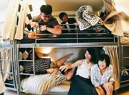 Loft18 Hostel