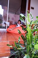 Bella Athena Garden