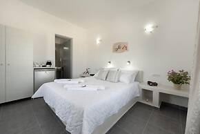 Pancratium villas & suites