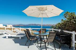 Pancratium villas & suites