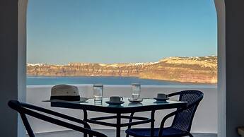 Pancratium villas & suites
