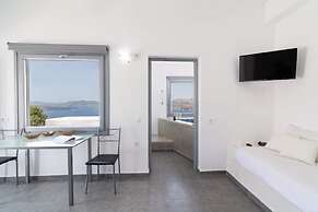 Pancratium villas & suites