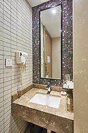 Jiangxia Business Hotel