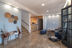 Anemos Inn by Estia