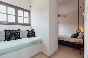 Anemos Inn by Estia