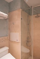 Qingdao Qiulin Hotel