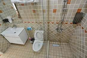 Futian B&B