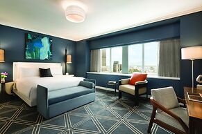 Fairmont The Queen Elizabeth Gold Experience