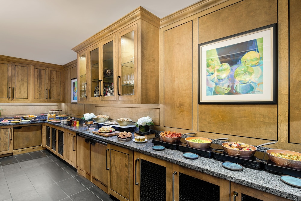 Fairmont Chateau Laurier Gold Experience