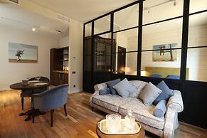 Apart Hotel by Parmigiano Group