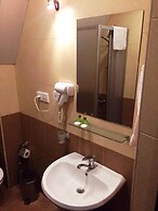 Irise Hotel