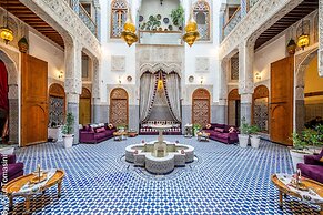 Riad Fes Nass Zmane