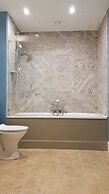 Authentic Central 3-Bedroom Apartment