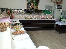 Yasemin Hotel