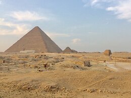 Giza Pyramids View Guest House