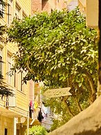Giza Pyramids View Guest House