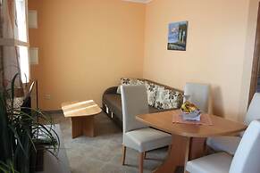 Apartments Dernaj