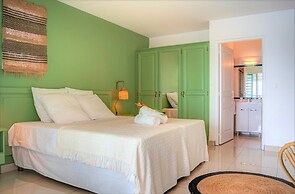 Hotel Pelican