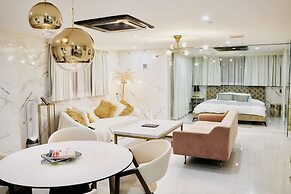 The Root2 Hotel