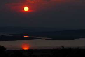 Bwana Tembo Safari Lodge