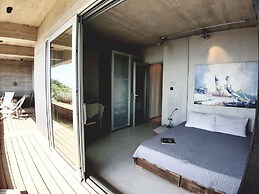 ArtHouse