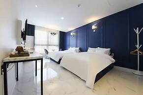 Hotel RAUM