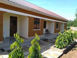 Kalalo Cottage Inn