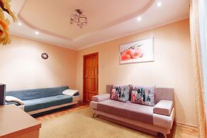 Apartment near Central Square