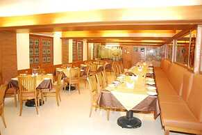 Nahar Manchester Inn