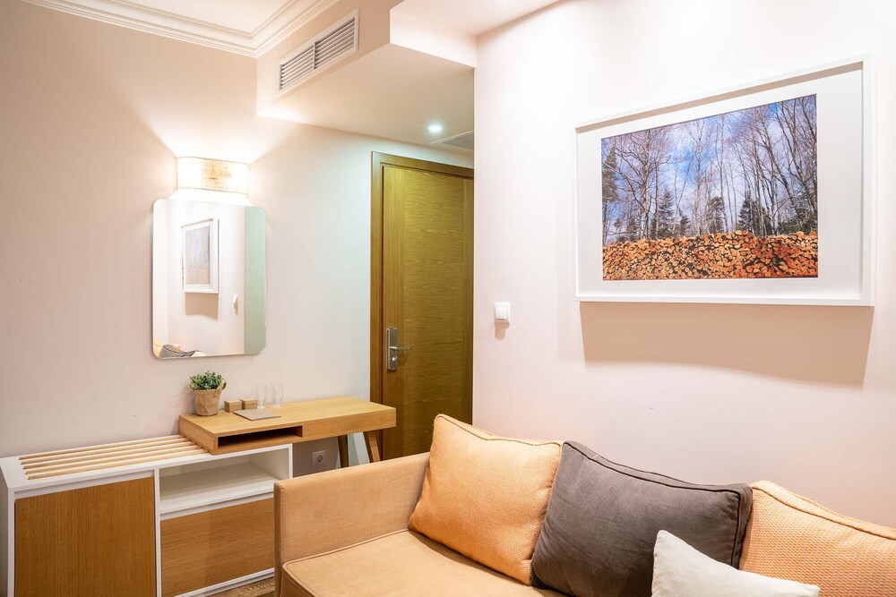 Olympus Terra Boutique Hotel