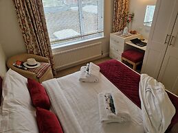 Redcliffe Hotel