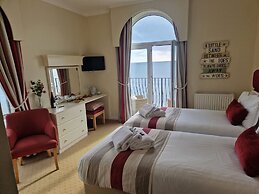 Redcliffe Hotel