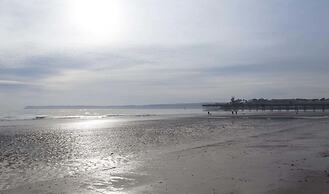 Redcliffe Hotel