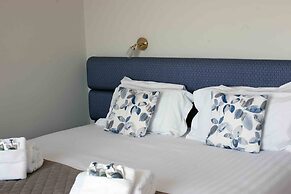 Redcliffe Hotel