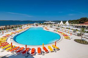 Arena Grand Kazela Camping Homes