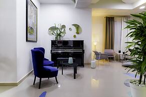 Piccadilly Suites and Rooms
