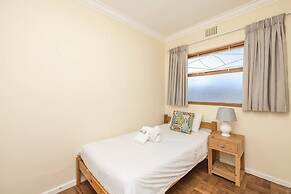 Vibrant and Safe 2 Bedroom Apartment