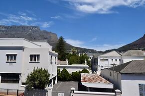 Vibrant and Safe 2 Bedroom Apartment