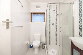 Vibrant and Safe 2 Bedroom Apartment